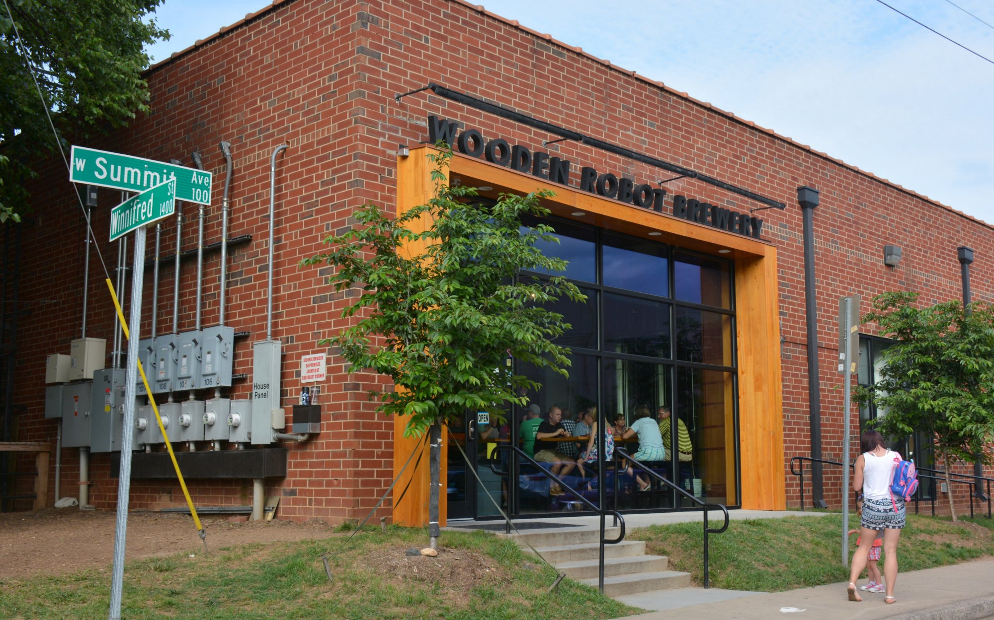 Wooden Robot Brewery (Charlotte): All You Need To Know