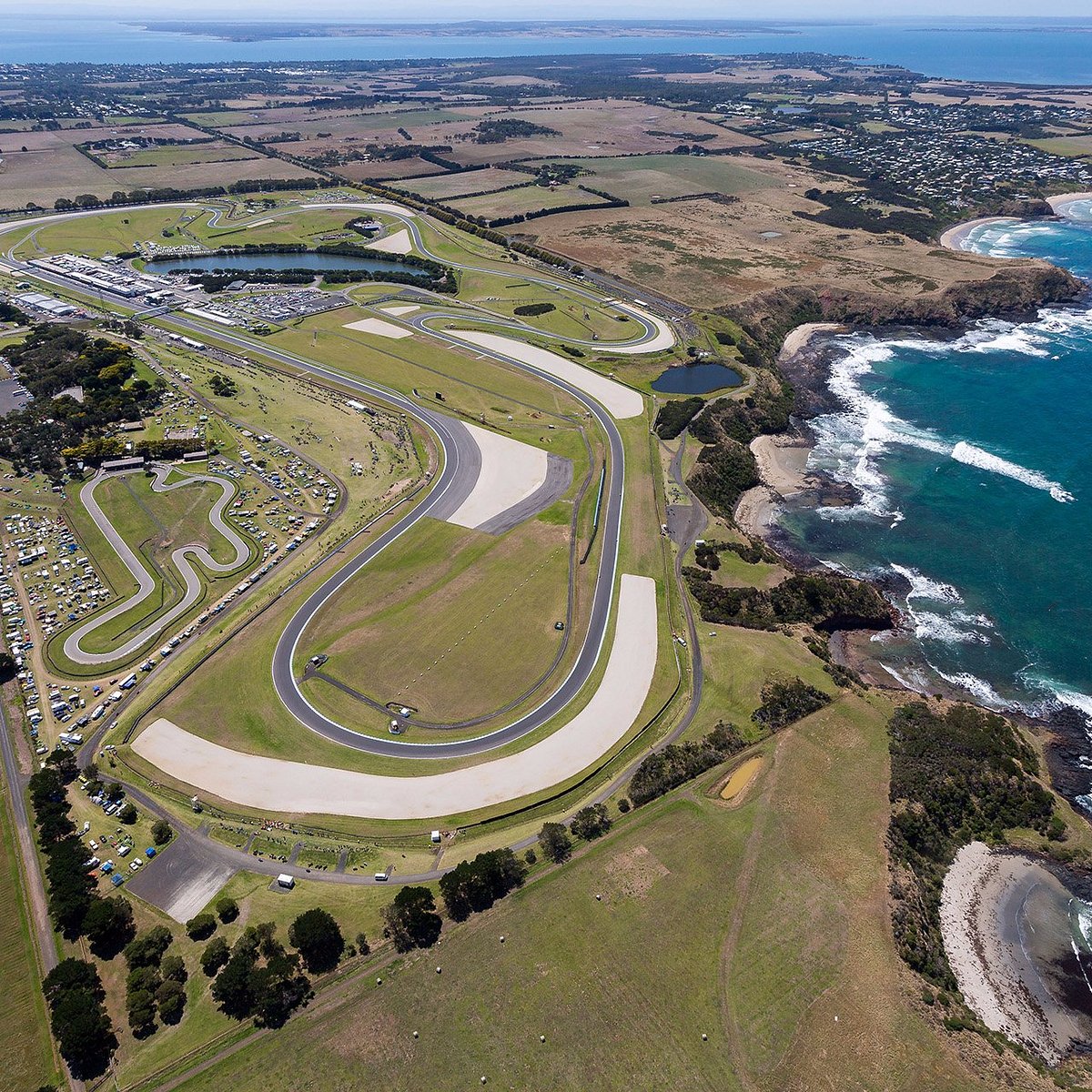 Phillip Island: corrida de MotoGP antecipada para sábado