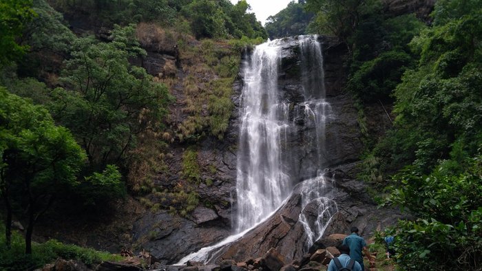 SRI SIRI LODGE AND HOTEL (Chikmagalur, India) - Opiniones y comparación ...