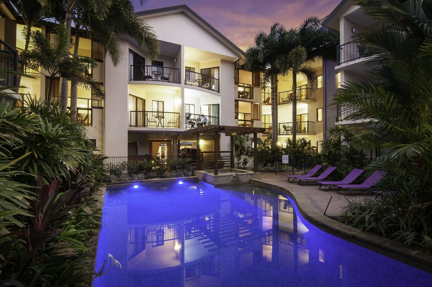 BAY VILLAS RESORT - Port Douglas Resort 2024 Prices & Reviews