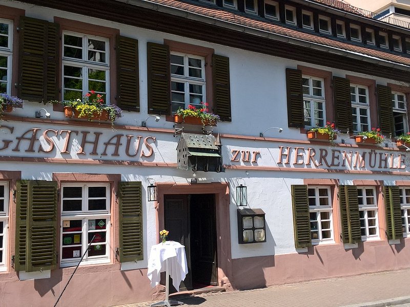 DESTILLE, Heidelberg - Restaurant Reviews, Photos & Phone Number -  Tripadvisor