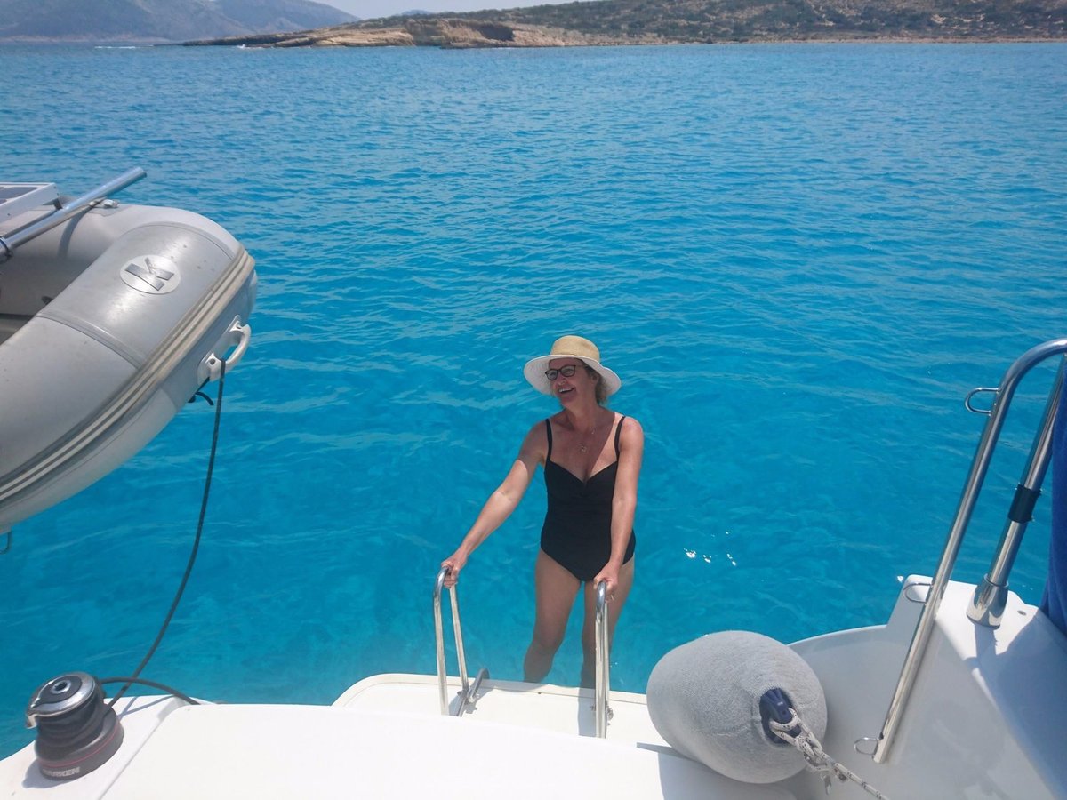 naxos catamaran trips