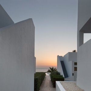 Almyra gardens - Kyma suites
