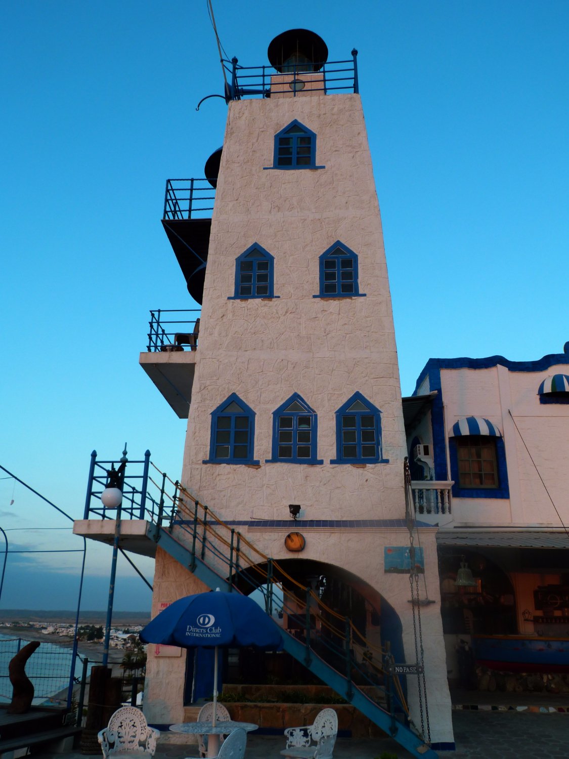 Hotel photo 2 of Hosteria Farallon Dillon.