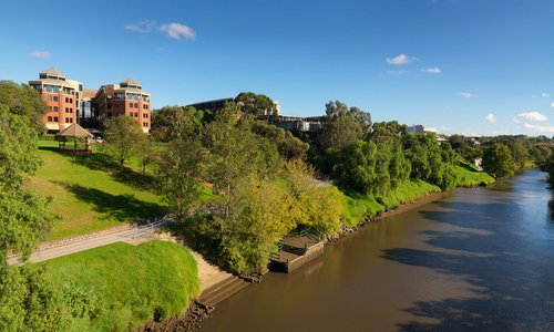 View of hotel from Yarra River
