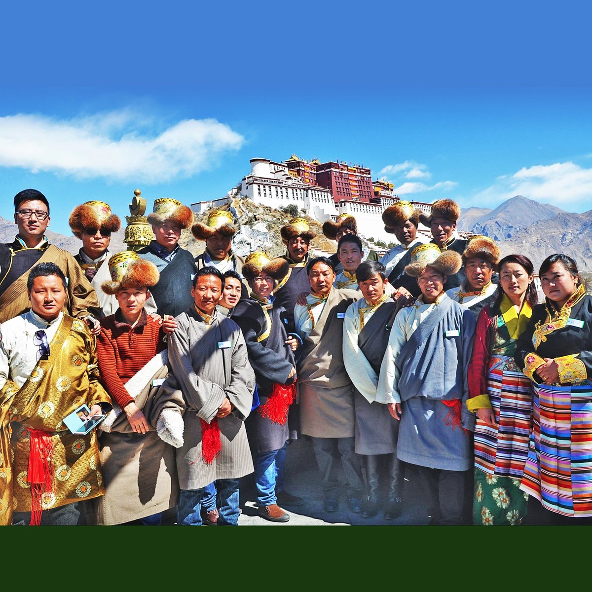 A Journey of Discovery: The Ultimate Guide for Australians Traveling to Tibet - Respecting Local Customs