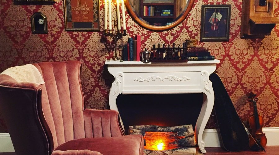 Baker Street Mystery let's you play detective.  Can you find whodunit?