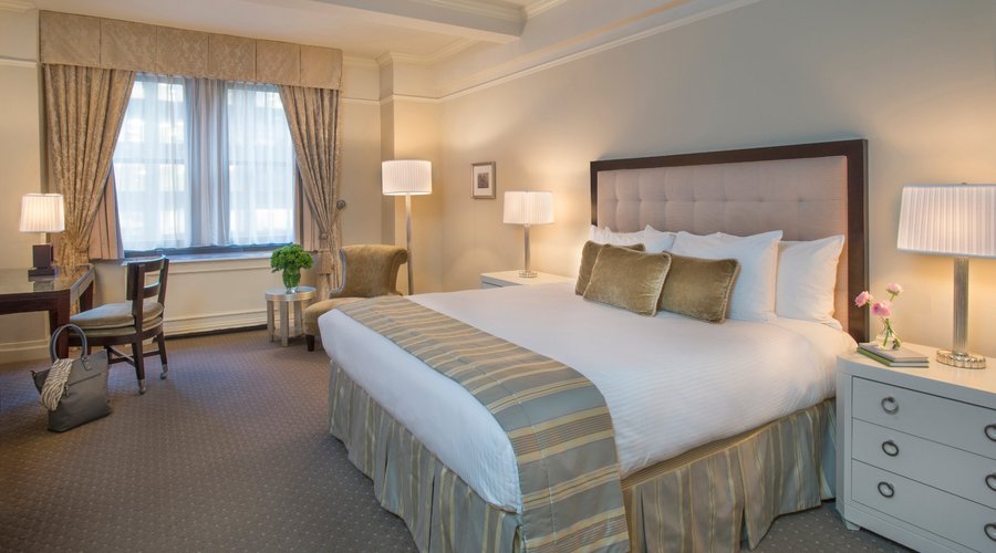 Premier Plus King Room - City View