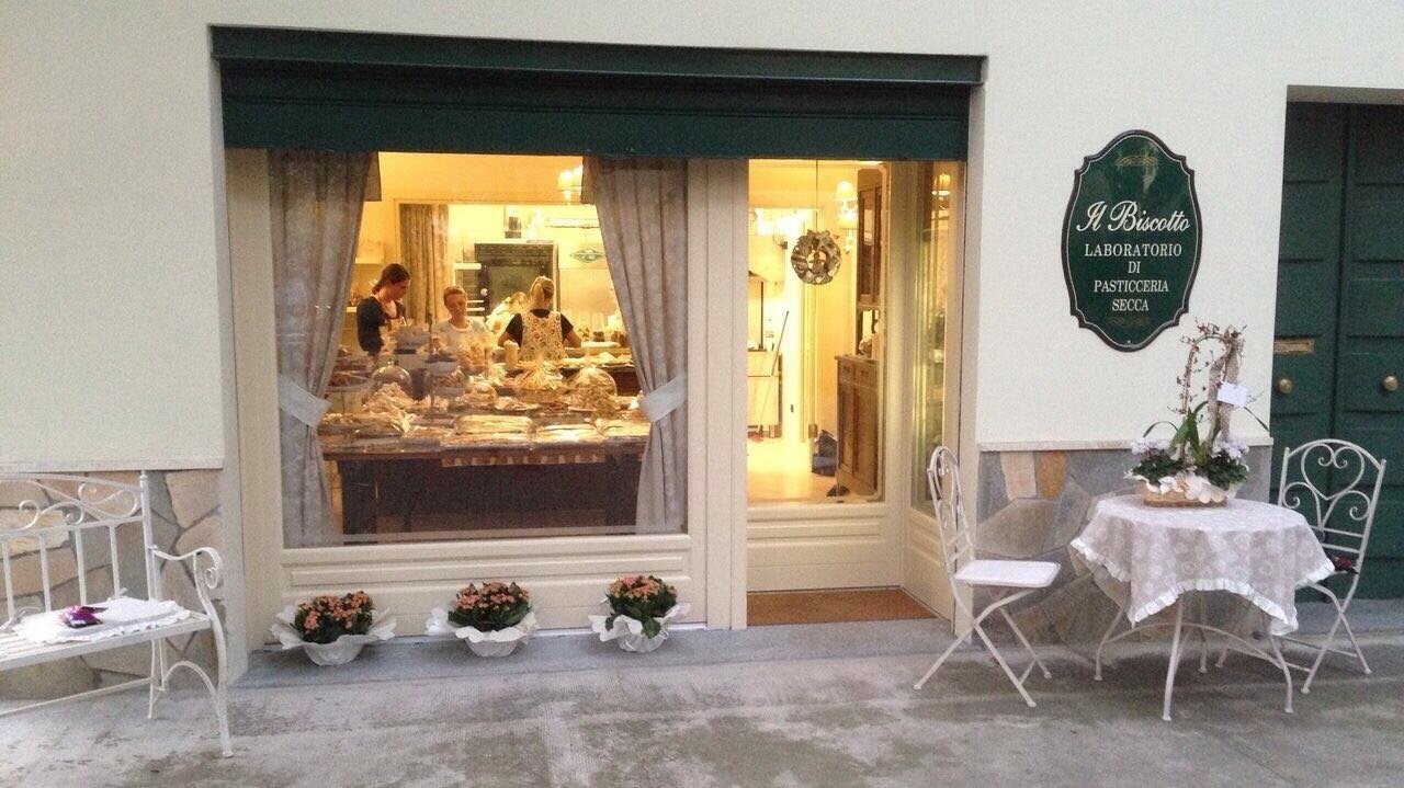 BERLINGHIERI PASTICCERIA GELATERIA, Asti - Restaurant Reviews, Photos & Phone Number - Tripadvisor