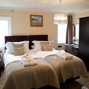Twin and King Size Rooms