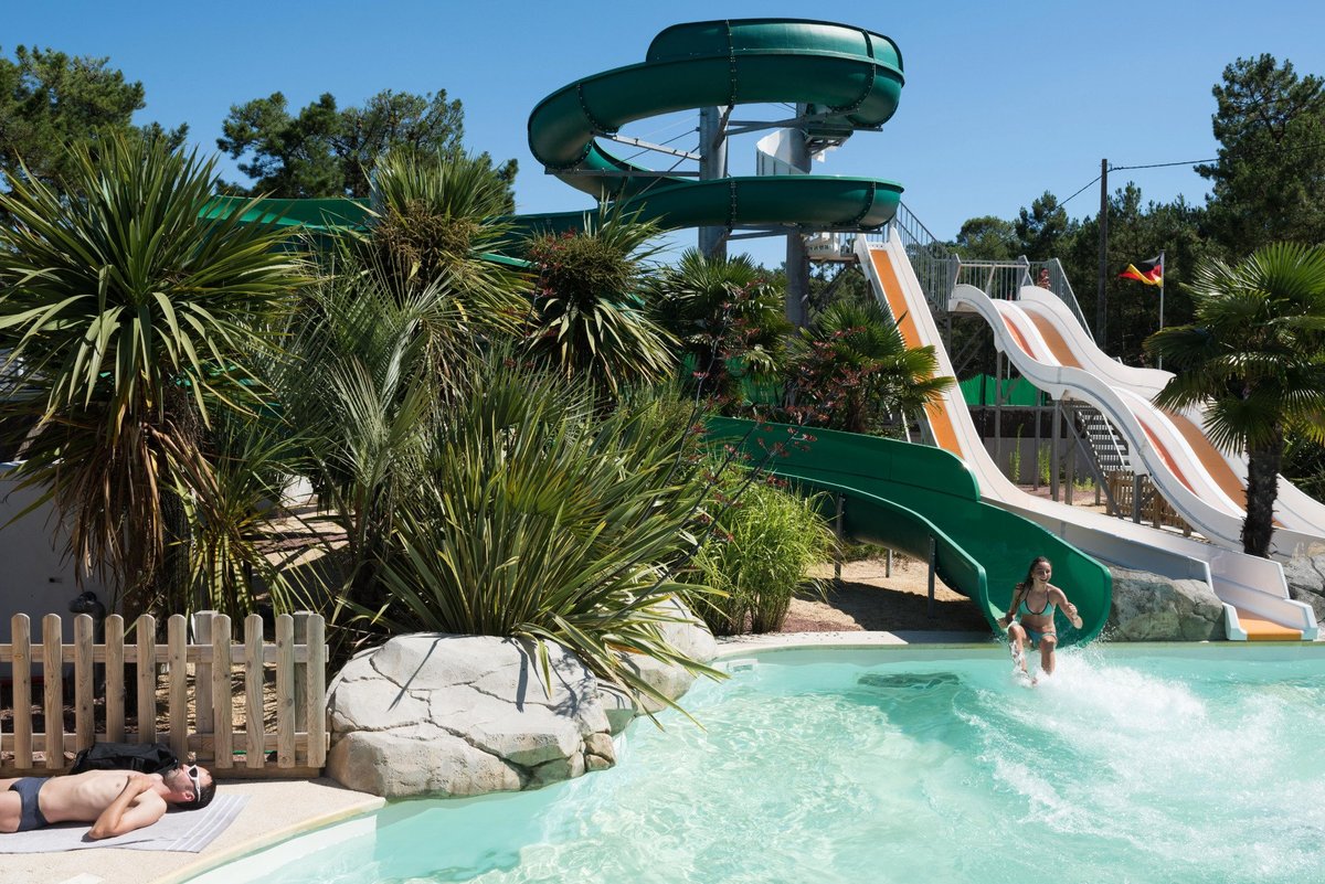 Camping les Chouans Pool Pictures & Reviews - Tripadvisor