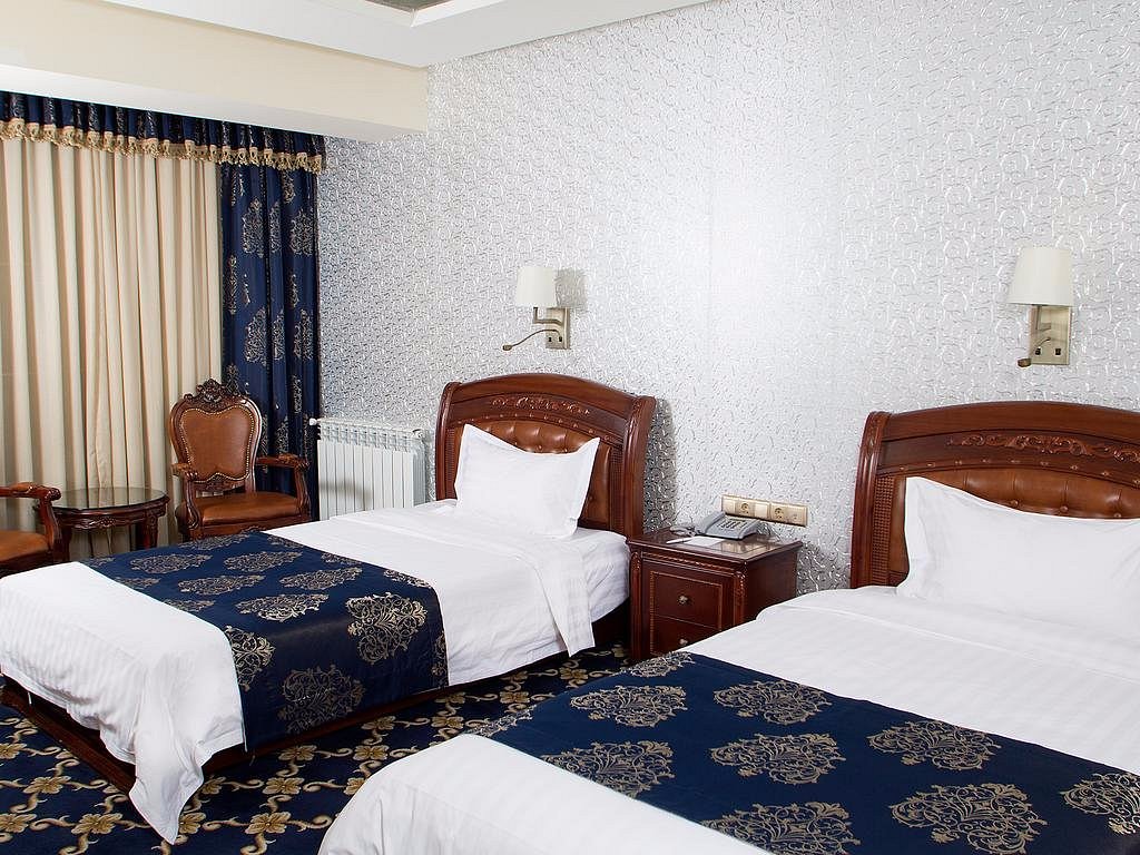 Cron Palace Hotel, hotel en Tiflis