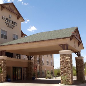 Country Inn & Suites by Radisson, Tucson City Center, AZ in Tucson, image may contain: Hotel, Neighborhood, Villa, Inn