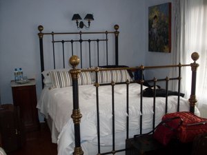 Room & Suite