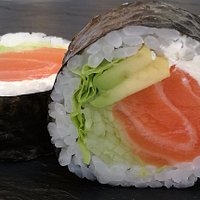 futomaki sake philadelphia