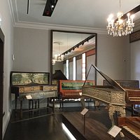 1812 Gallery