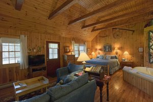 Room & Suite