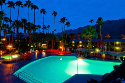 Hotel photo 12 of Caliente Tropics Resort.