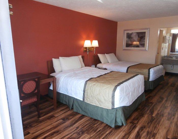 COUNTRY HEARTH INN & SUITES CARTERSVILLE $76 ($̶1̶0̶3̶) - Updated 2024 ...