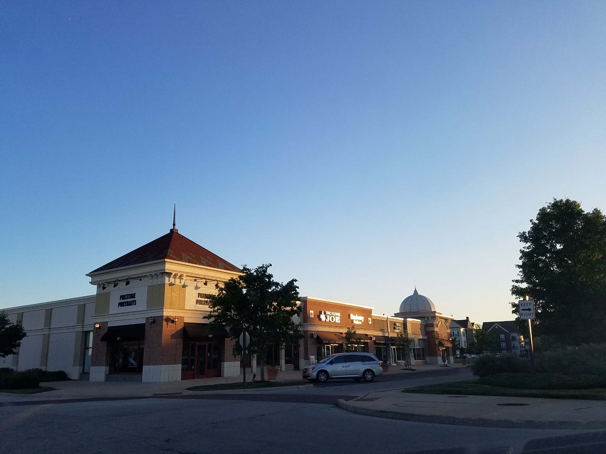 Stores at deals levis commons