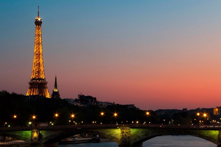 tripadvisor free walking tour paris