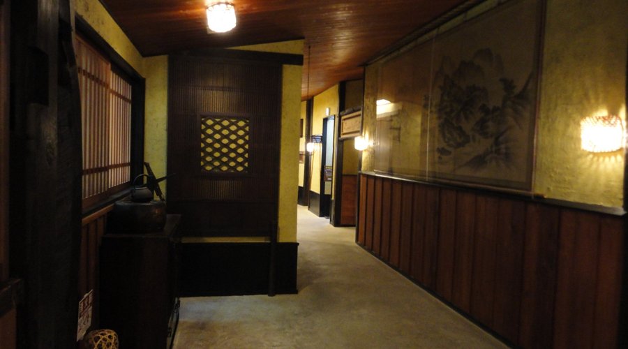 The hotsprings are both inside and outside. This is the hallway to the indoor springs