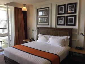Pattaya Modus Beachfront Resort in Pattaya, image may contain: Bed, Furniture, Bedroom, Room