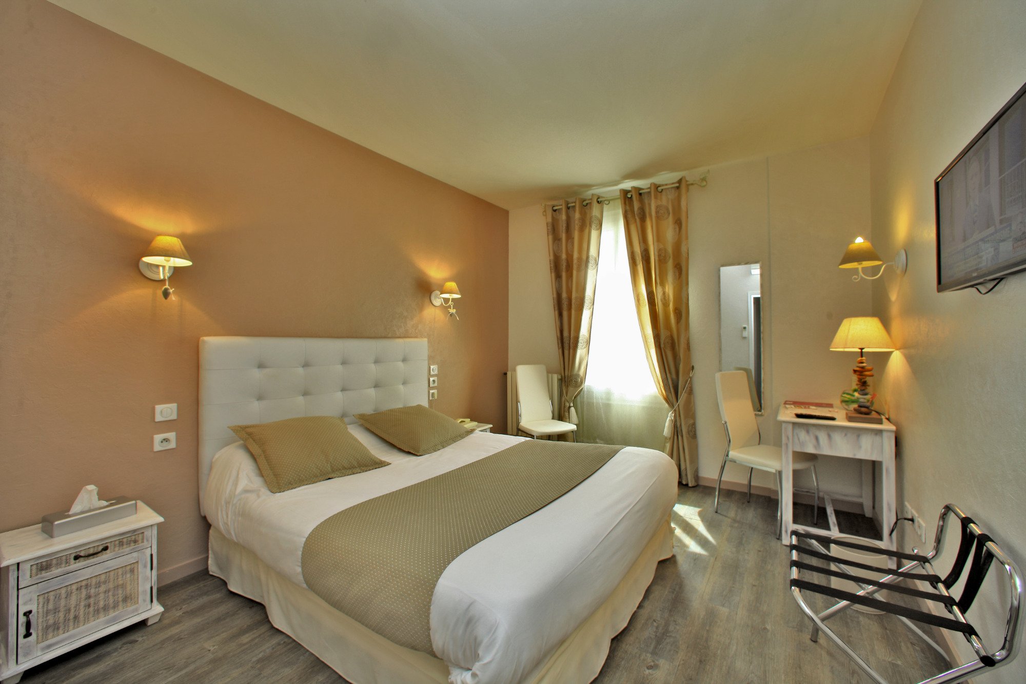Hotel photo 11 of Hotel de Bordeaux.