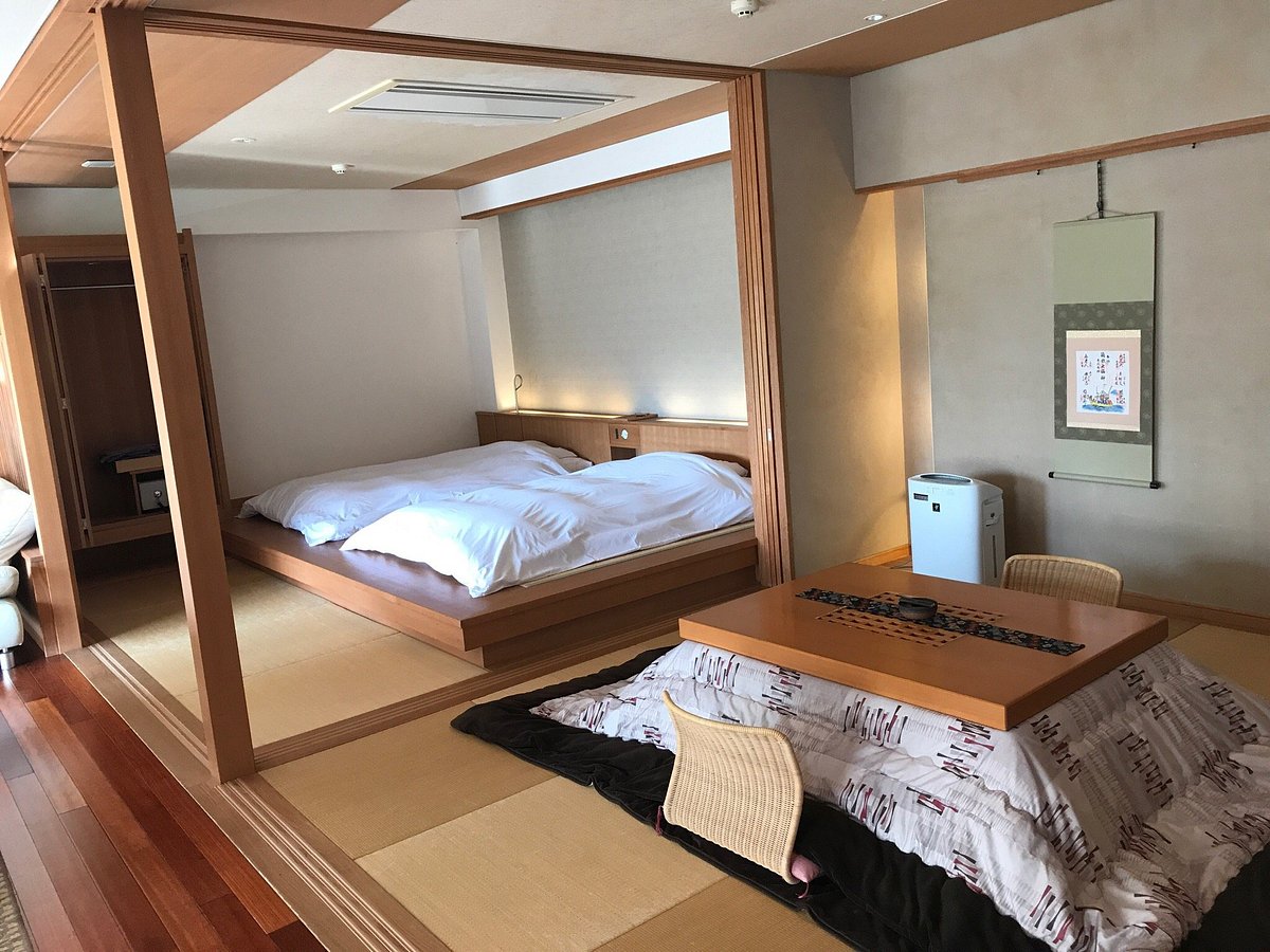 箱根 時の雫、箱根町のホテル