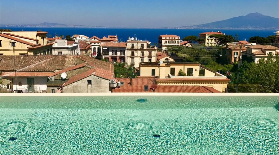 Infinitypool