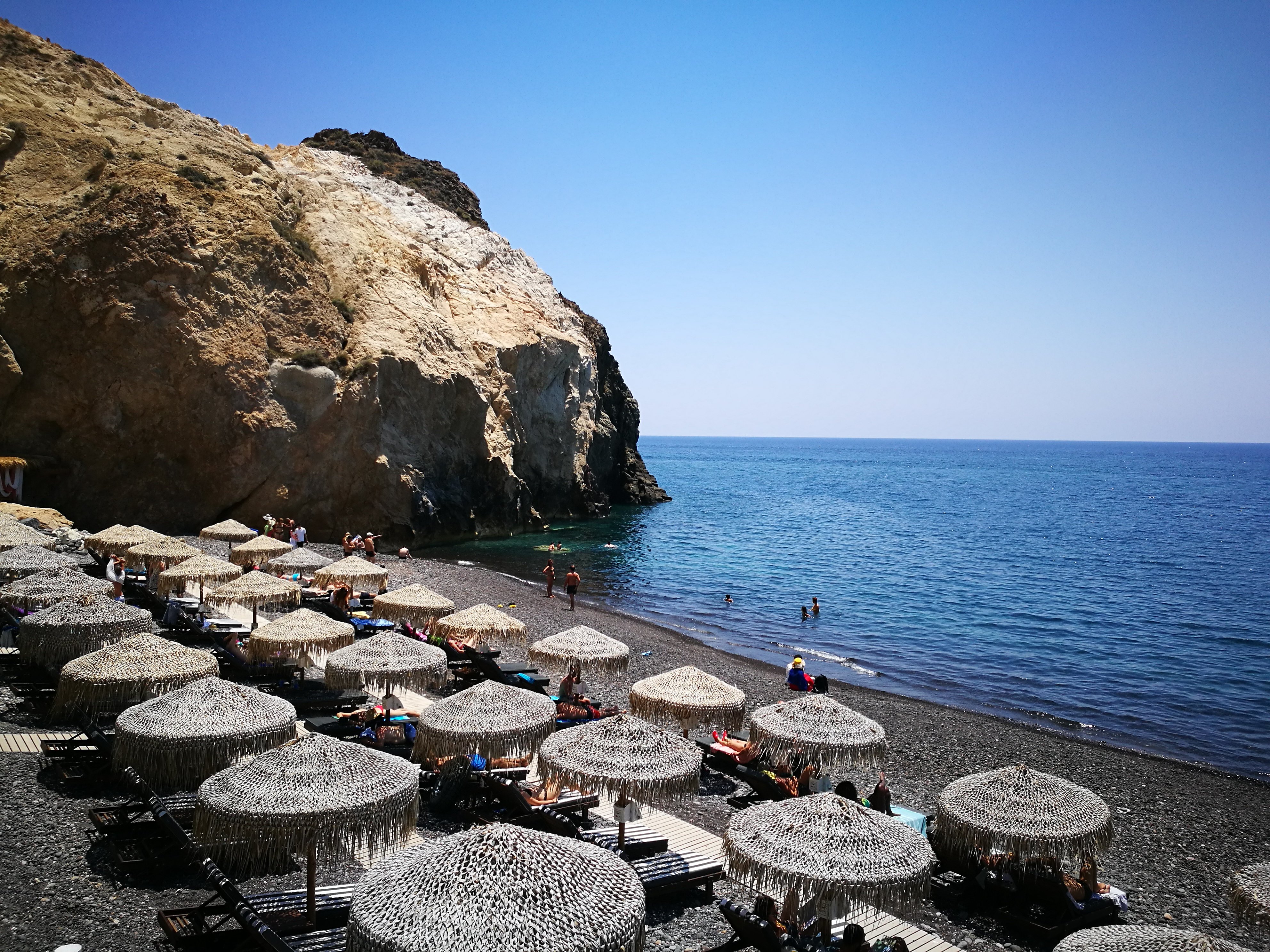 Mesa Pigadia Beach Santorini: A Hidden Gem for Travelers