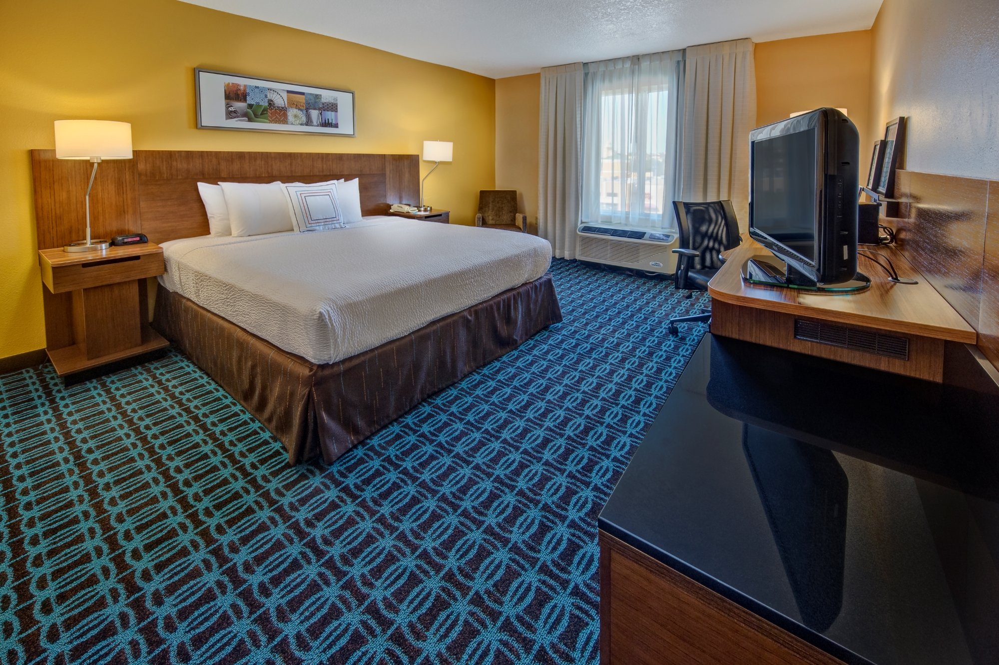Hotel photo 14 of Fairfield Inn & Suites by Marriott Orlando Near Universal Orlando Resort.