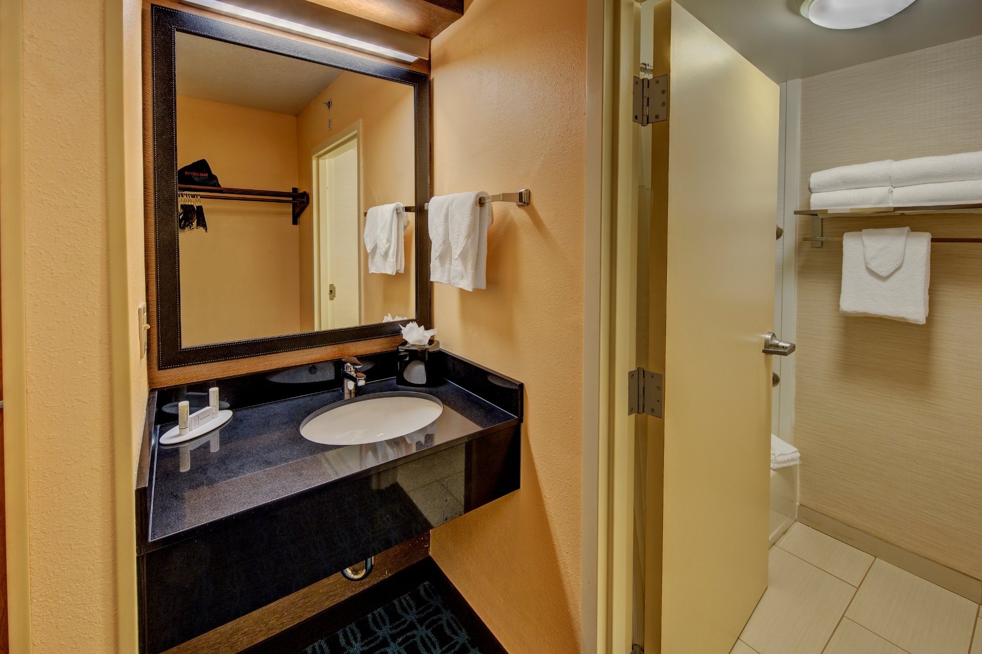 Hotel photo 44 of Fairfield Inn & Suites by Marriott Orlando Near Universal Orlando Resort.