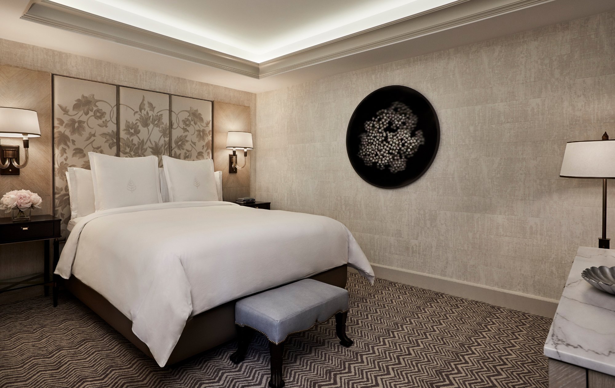 Four Seasons Hotel Boston by null