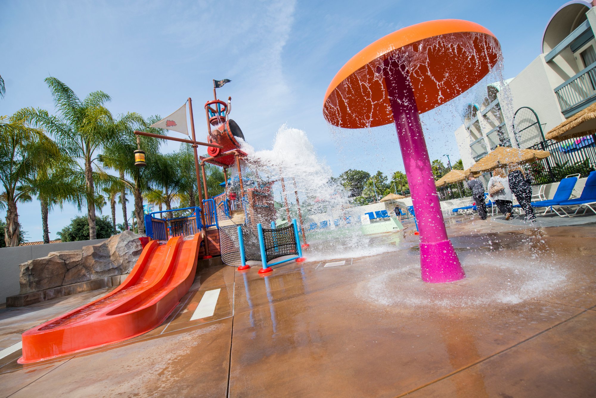 Hotel photo 6 of Howard Johnson by Wyndham Anaheim Hotel and Water Playground.