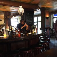 SonderBar