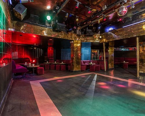 12 Best Clubs in Paris  A Local's Guide To Paris Nightlife