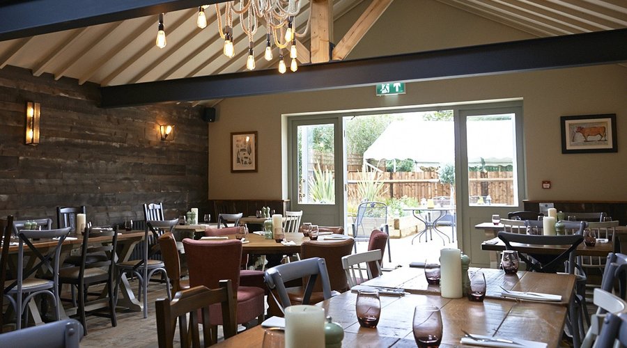 The Frog & Wicket - stylish, welcoming interiors