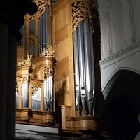l'orgue (en partie)