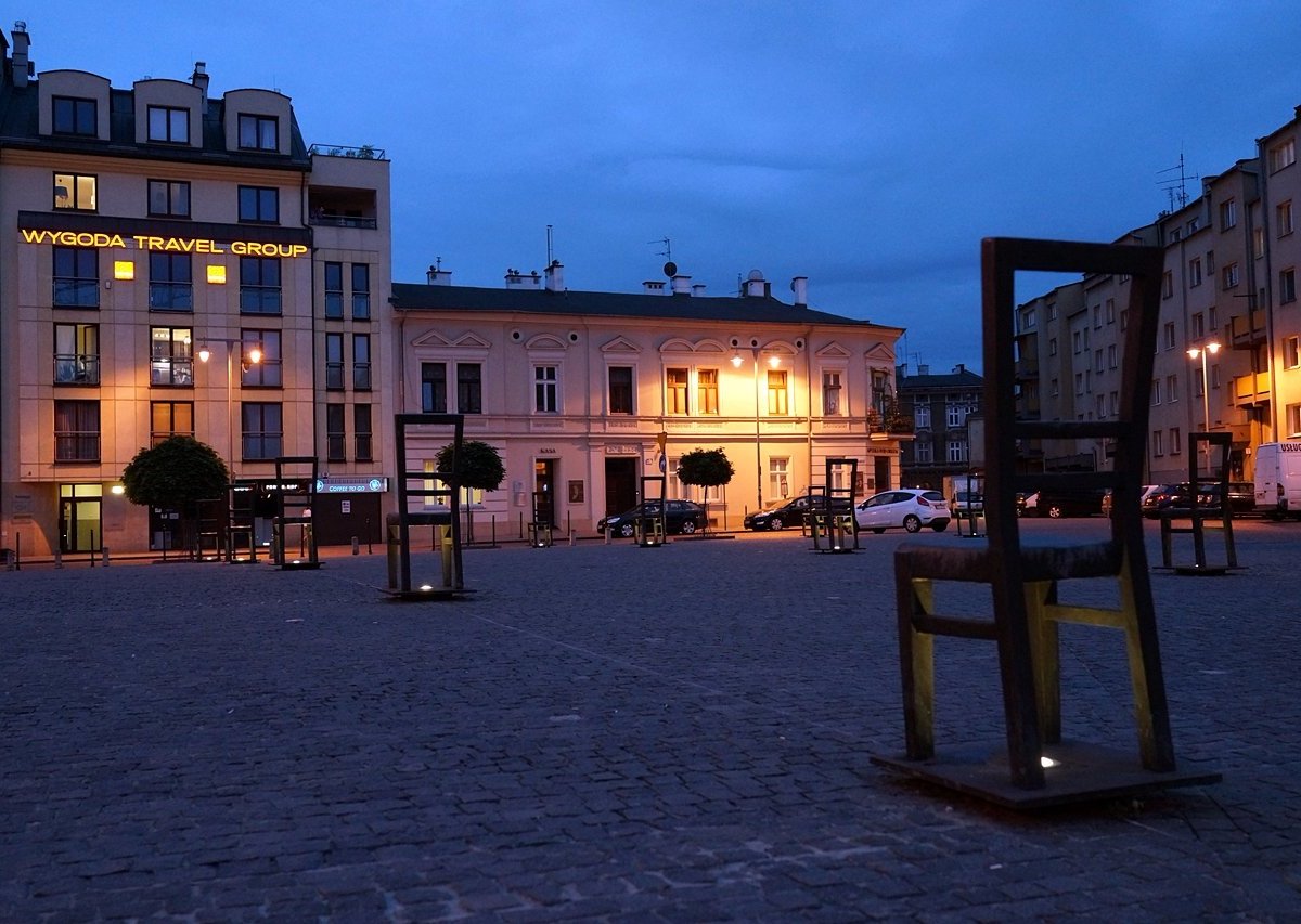 The Ghetto Heroes Square, Краков: лучшие советы перед посещением -  Tripadvisor