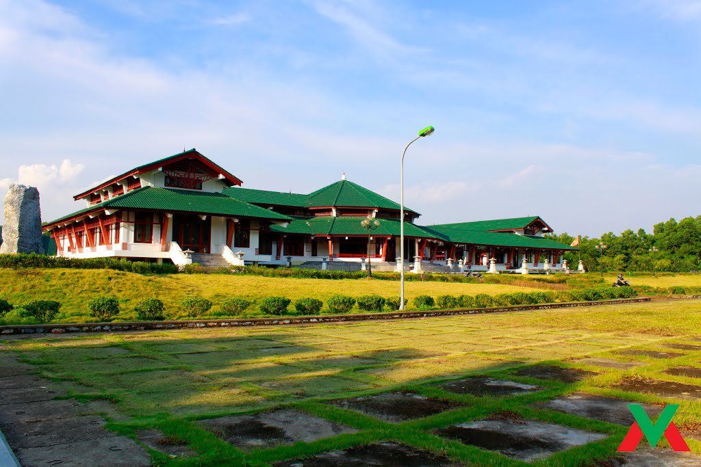 https://dynamic-media-cdn.tripadvisor.com/media/photo-o/0f/81/d4/79/getlstd-property-photo.jpg?w=1100&h=-1&s=1