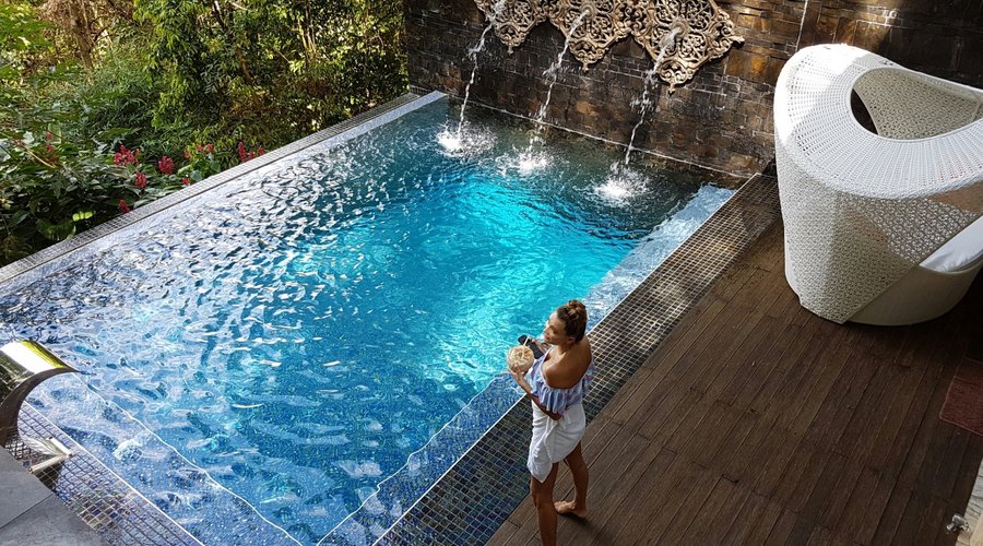 Villa with Pool is the best choice for posh leisure