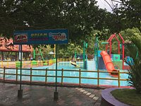 Dream World - the state-of-the-art water theme park is situated close to  the Athirappilly waterfalls and other nearby attractions of Vazhachal,  Thumboormuzhy and Sholayar