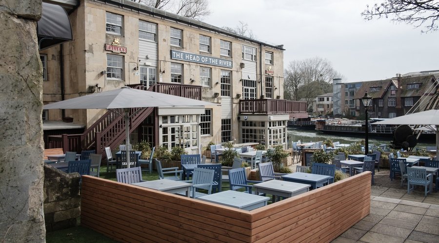 The Head Of The River - an idyllic riverside retreat