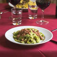 Tagliatelle all'ortica al ragù