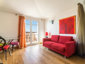 Room & Suite