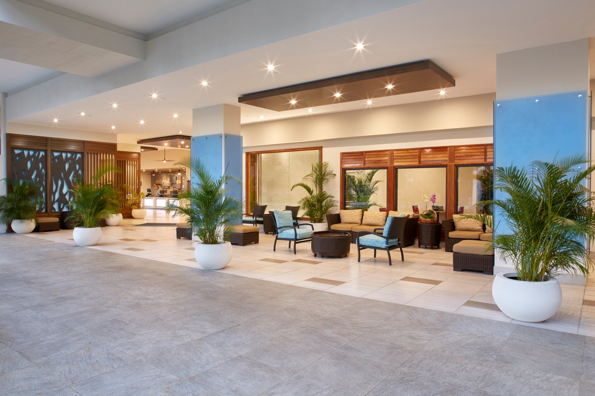 HOLIDAY INN EXPRESS WAIKIKI AN IHG HOTEL 2024 Prices Reviews   Entrance Seating Area 