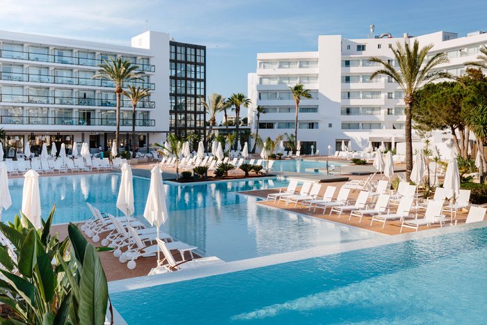 ALUA SOUL IBIZA: UPDATED 2024 Hotel Reviews, Price Comparison and 2,608 ...