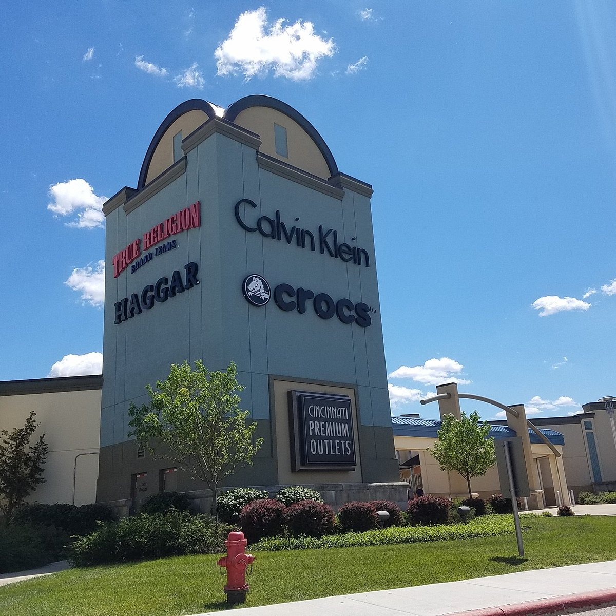 Cincinnati Premium Outlets (Monroe) - All You Need to Know BEFORE You Go