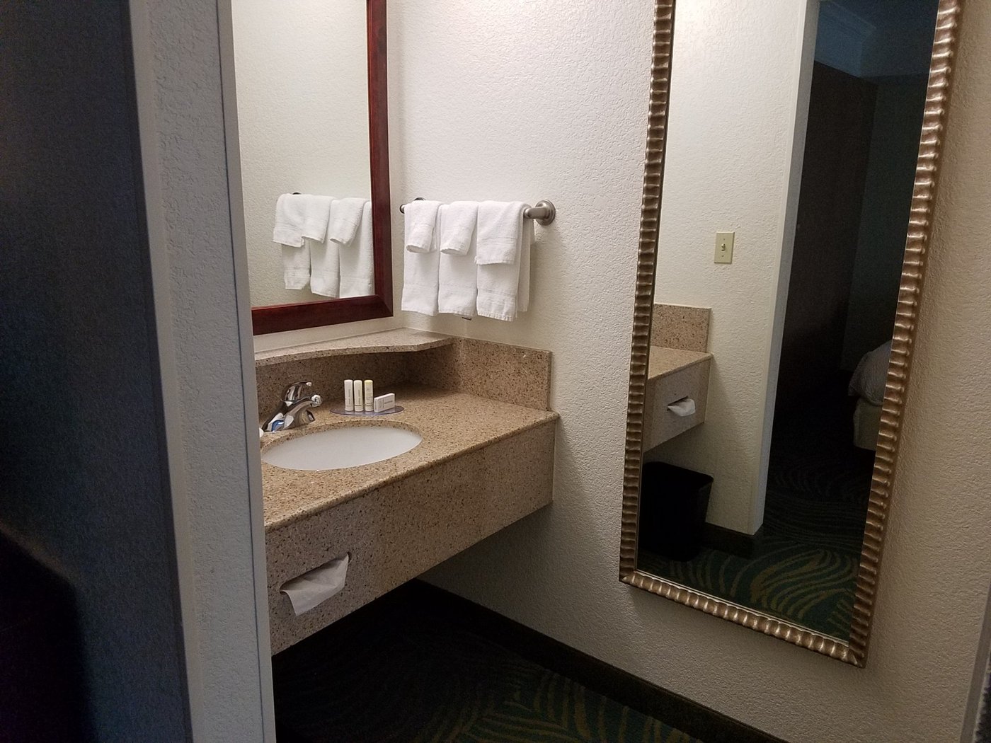 SpringHill Suites by Marriott Dayton South/Miamisburg - hotel rooms